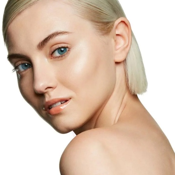 MAC Prep + Prime Fix + Coconut Setting Spray - Picture 11 of 16